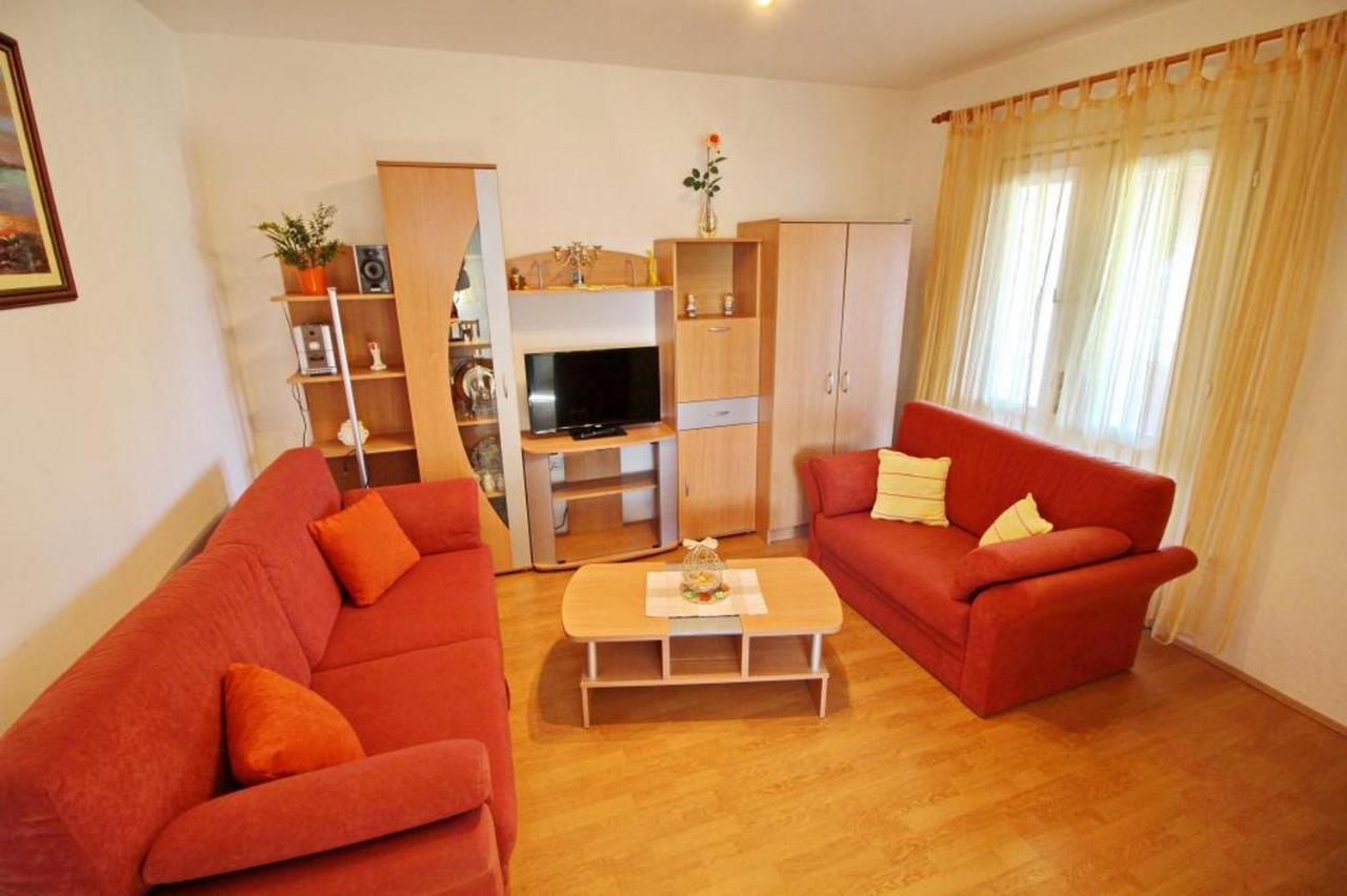 Apartments Sea Line Приградица Экстерьер фото